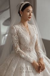 -艾米丽婚纱礼服