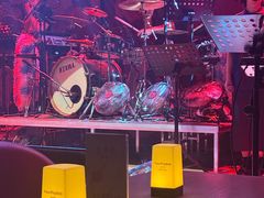 -FOUR PLAY BAR