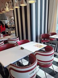-奈尔宝·儿童乐园·亲子餐厅(前滩店)