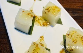 Osmanthus Tai Bai Cake