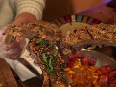 四川麻辣炭烤猪肋排-SISTERS BAR RESTAURANT川意酒馆(嘉善老市H楼店)