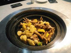 排骨鸡手烀饼锅-二十一分小锅炖(中心店)
