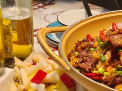 -阆辣荟餐饮(老味道8年·古城店)