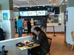 -肯德基(洛川店)