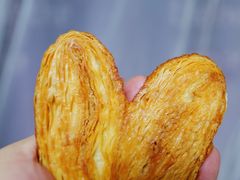 蝴蝶酥-黛汀烘焙DAINTY BAKERY(代字行合生汇店)