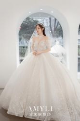 -艾米丽婚纱礼服