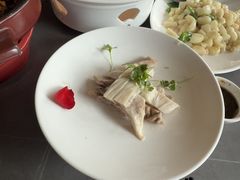 -吴越荣记苏州菜·松鼠桂鱼100%活鱼现做(斜塘老街店)