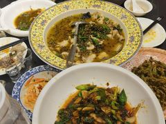 -国人川菜(李家村建东街店)