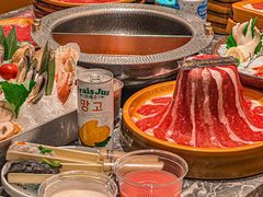 -牛YO寿喜烧·铁板烧和牛火锅自助(市府恒隆店)