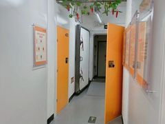 -安东易迷你自助仓储寄存仓库(杨浦店)
