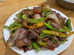 尖椒爆卤肉-胖娃滋补蹄花
