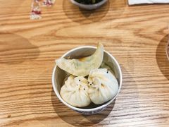 芝麻生煎包-蔡林记(广埠屯店)