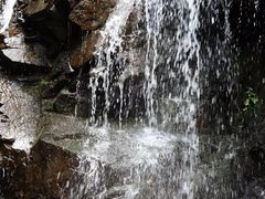 -藏龙百瀑风景区