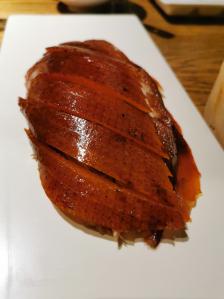 小大董(朝阳大悦城店)-"比较小资的中式餐厅～烤鸭肥而不腻 酱料品.