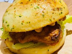 -必胜客(远大路店)