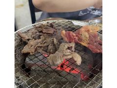 -韩风烤牛肉冷面店
