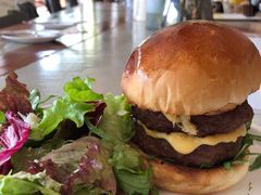 别样肉客植物肉汉堡-The Rug Cafe(王府中环店)