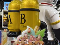 -泡泡玛特POPMART(侨福芳草地店)
