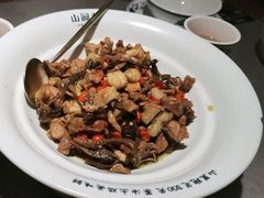 山茶油炒土鸡-山涧肴·湘味家肴(松岗满纷天地店)