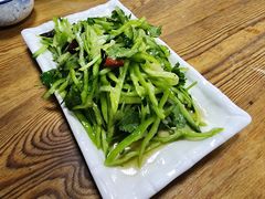 -牛八宝桂林米粉(八里庄店)