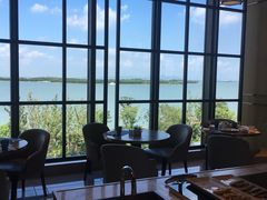 靠窗位-新食谱全日制餐厅·苏州苏州湾艾美酒店