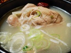 参鸡汤-长寿参鸡汤(朝韩风情街店)