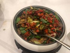 辣子黄牛肉-赣悦轩·四季小馆