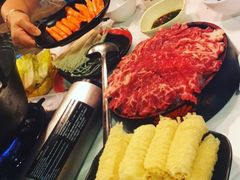 -鲜入围煮花胶鸡海鲜火锅
