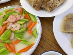 -溢心园香河肉饼总店