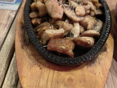 -玛格萝妮(汇智国际商业中心店)