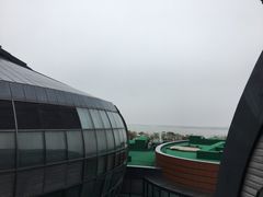 -上海滴水湖皇冠假日酒店