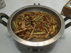 干锅野山笋-聚鑫阁江浙菜·非遗传承技艺(闵行交大店)