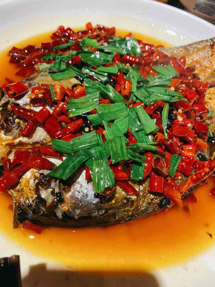 成师傅腊鲢鱼(中南汽车世界店)-"[薄荷]环境:这应该是刚刚新开业的