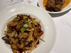 -关东小磨东北菜(漕河泾印象城店)