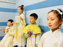 -蓝话筒·少儿成人演讲口才·主持朗诵·戏剧表演(大华第一坊店)