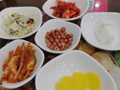 -贵宾庄炸酱面·韩式料理(高区店)