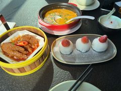 -蝴蝶里·粤菜·点心(滨江龙湖店)