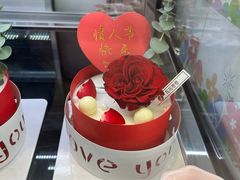 -花花卷卷·鲜食蛋糕(静安久光百货店)