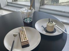 靠窗位-科学家咖啡(恒隆广场店)