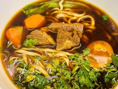 -康师傅私房牛肉面(申虹店)