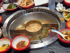 -醉董牛川派鲜肉自选火锅(烟台店)