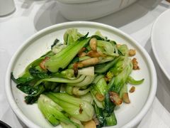 -万龙洲海鲜(大兴绿地缤纷城店)