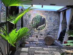 -陈熹公民族美食文化餐厅(中华广场店)