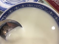 -赵记传承特色牛奶甜品(泉城广场店)