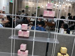 -奈雪的茶(市百一店)