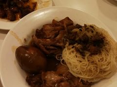 猪蹄面线-阿水狮猪脚大王(台中公园店)