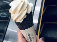 波波冰淇淋-喜茶(北京三里屯太古里店)