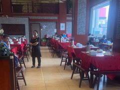 -侬佳蒸菜馆(听潮店)