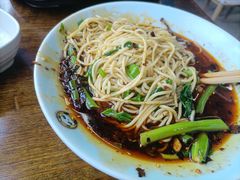 -忆碗面(华新街店)