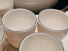 -三人行骨头王火锅(长寿店)